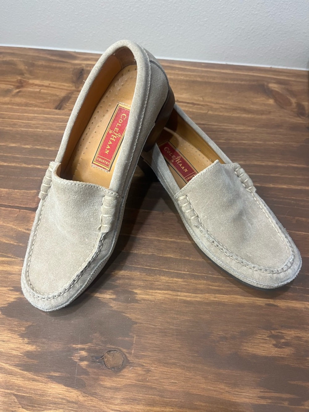 Cole Haan Country Women's Size 6.5B  Suede Loafers Shoes Taupe F8915. Exc Cond